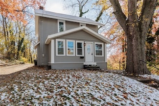 1184 Niagara Ave, Akron, OH 44305