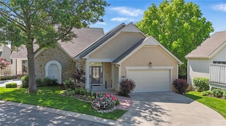 6505 W 92nd St, Overland Park, KS 66212