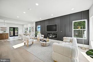 2809 Memorial St, Alexandria, VA 22306