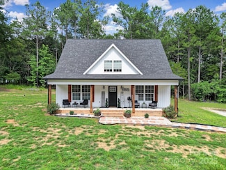 4592 Reid Rd, Edgemoor, SC 29712