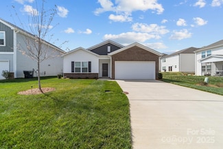 2076 Honeysuckle Vine Run, Winston Salem, NC 27106