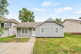 106 E Pacific Dr, Belton, MO 64012