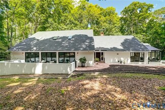 8 Deer Run Rd, Manakin Sabot, VA 23103