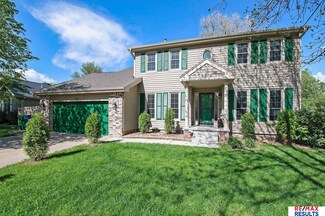 2006 Dana Ln, Papillion, NE 68133
