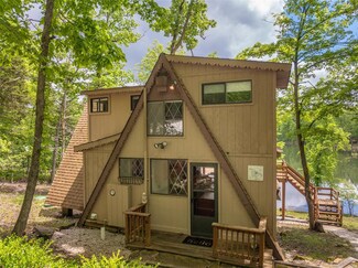 208 E Innsbrook Circle Dr, Innsbrook, MO 63390