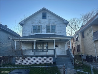 472 E 110th St, Cleveland, OH 44108