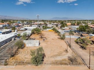 3130 N Los Altos Ave, Tucson, AZ 85705