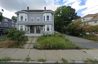 132 Russell St, Waltham, MA 02453