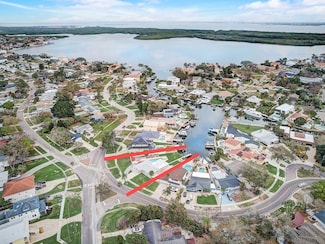 5467 Bayou Grande Blvd NE, Saint Petersburg, FL 33703