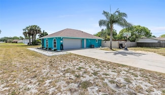 1845 Willow Oak Dr, Edgewater, FL 32141