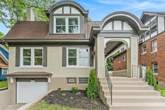 2915 Fischer Place, Cincinnati, OH 45211
