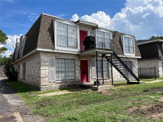 3330 32 Kabel Dr, New Orleans, LA 70131