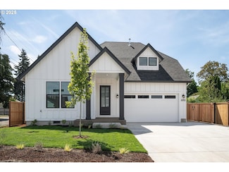 32702 E van Duyn St, Coburg, OR 97408