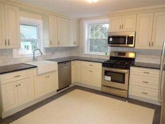 13 Bullard St, Dedham, MA 02026
