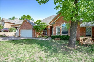 4005 Devon Dr, Edmond, OK 73034