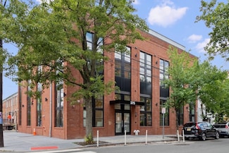 375 Monmouth St Unit 204, Jersey City, NJ 07302