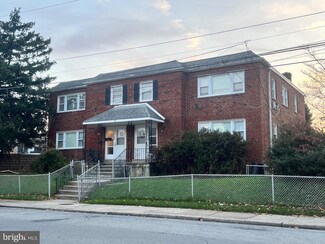 204 Woodlawn Ave, Darby, PA 19023