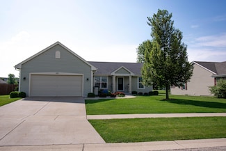 455 E Emily Ave, Elkhorn, WI 53121