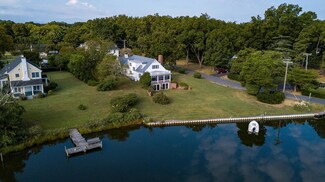 1 Mount Prospect Ave, Onancock, VA 23417