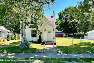 214 Church St, Laingsburg, MI 48848
