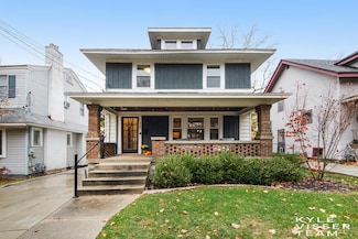 328 Gladstone Dr SE, Grand Rapids, MI 49506