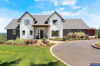 4040 Victor Point Rd NE, Silverton, OR 97381