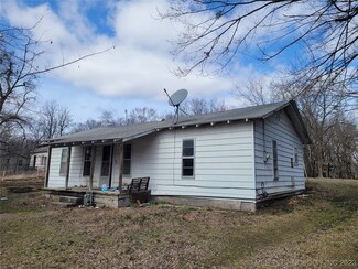 209 E 7th, Beggs, OK 74421