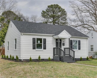 330 Hickory Ave, Newport News, VA 23607