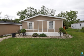 1101 N Mayflower Place, Sioux Falls, SD 57103