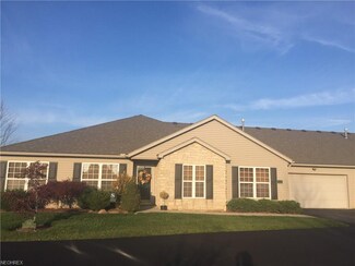 2142 University Commons Dr SE Unit 2142, Massillon, OH 44646
