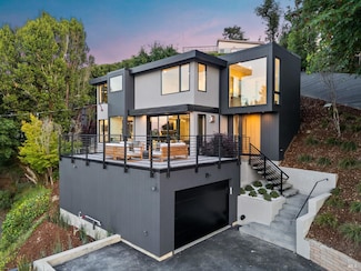 975 Greenhill Rd, Mill Valley, CA 94941