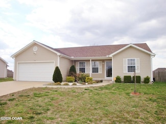 1420 S College St, Webb City, MO 64870