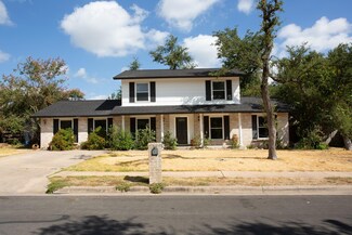 10404 Doering Ln, Austin, TX 78750