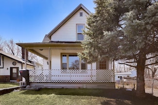 298 Cottage Ave W, Saint Paul, MN 55117