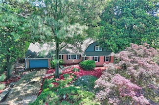 609 Thalia Point Rd, Virginia Beach, VA 23452