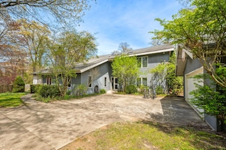 50102 Alpine Blvd, New Buffalo, MI 49117