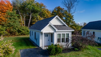 6 A St, Bridgton, ME 04009