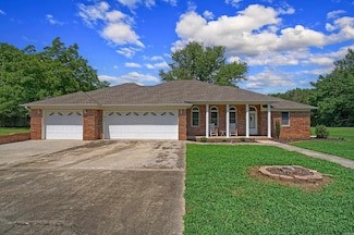 23 Fisher Ln, Dover, AR 72837