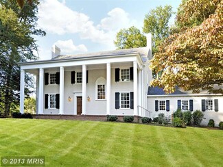 5404 Bradley Blvd, Bethesda, MD 20814