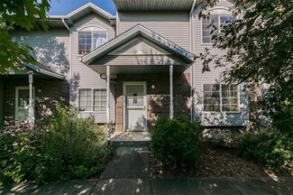 17 N Scott Blvd Unit 17, Iowa City, IA 52245