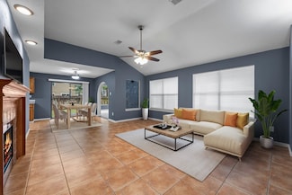 14 W Cobble Hill Cir, Spring, TX 77381