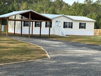 498 Jelly Rolls Rd, Moncks Corner, SC 29461