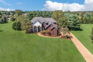1026 Ridglea Dr, Burns, TN 37029