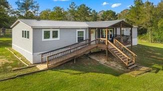 63 Sweet Home Ln, Poplarville, MS 39470