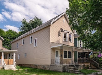 71 Hoyt St, Buffalo, NY 14213