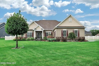 2 Gabby Ct, Schenectady, NY 12309