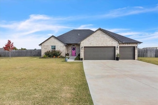 8810 Summit View Ln, Edmond, OK 73025