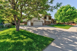 2708 Westgate Dr, Rapid City, SD 57702