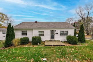 2954 Morrison St, Akron, OH 44312