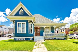 617 1st St, Morgan City, LA 70380